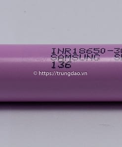 Samsung INR18650-30Q 3.7V 3000mAh battery horizontal-side